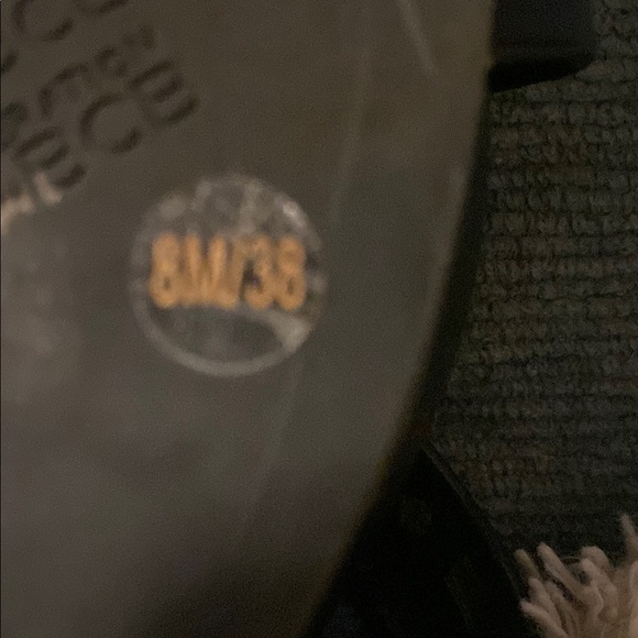 BCBGeneration Black Sandals with Cutout Design - Picture 3 of 3